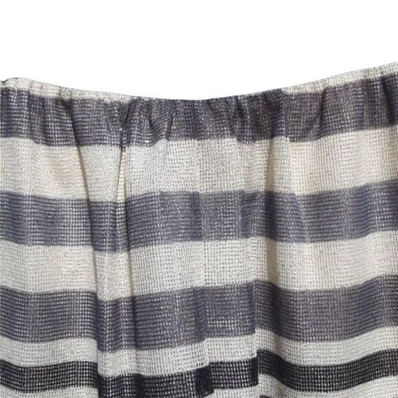 BCBCGENERATION Metallic Mesh Striped Full Wide Shorts White Silver Black Sz 4 - Picture 7 of 8